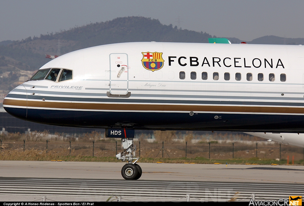 EC-HDS - Boeing 757-256 - Privilege Style