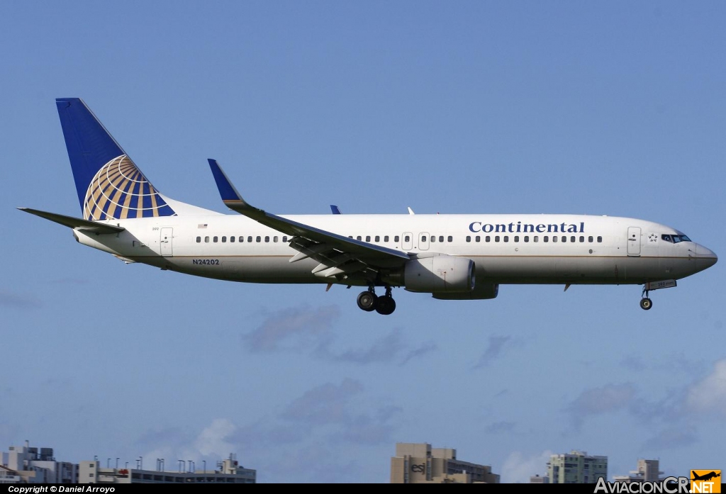 N24202 - Boeing 737-824 - Continental Airlines