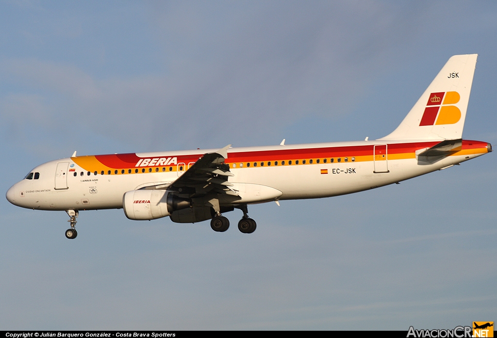 EC-JSK - Airbus A320-214 - Iberia