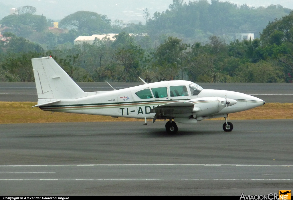 TI-ADK - Piper PA-23-250 Aztec C - TACSA