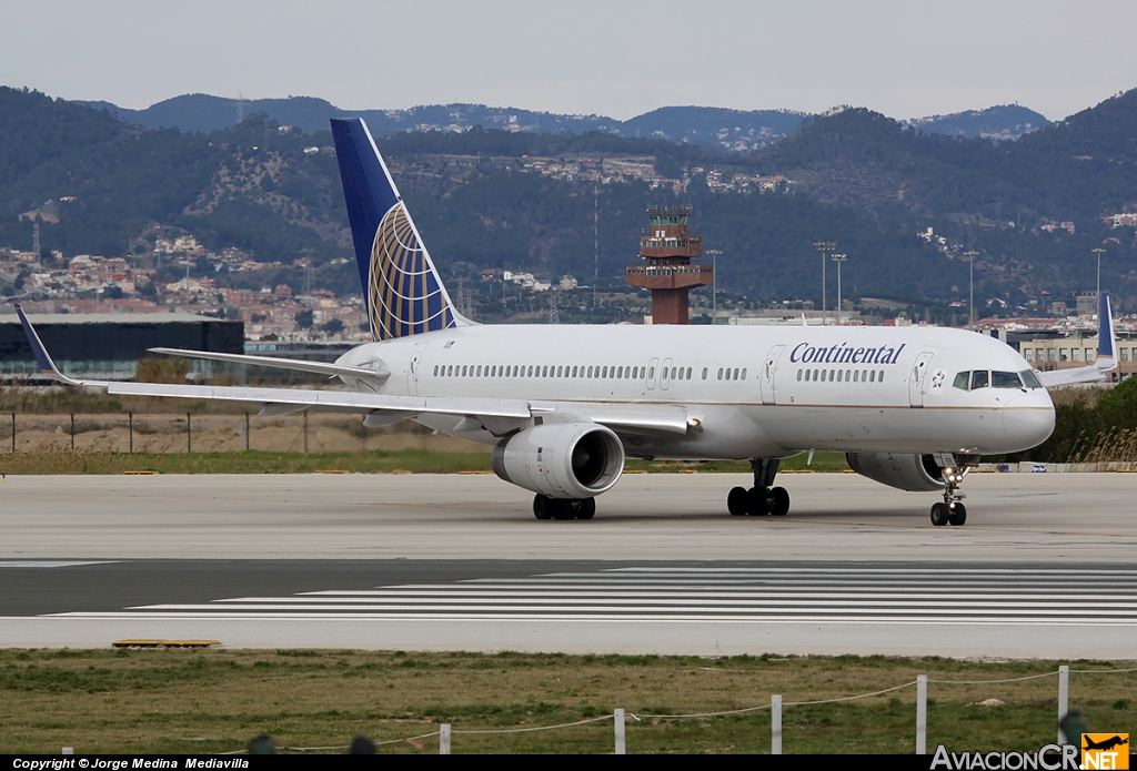 N33103 - Boeing 757-224 - Continental Airlines