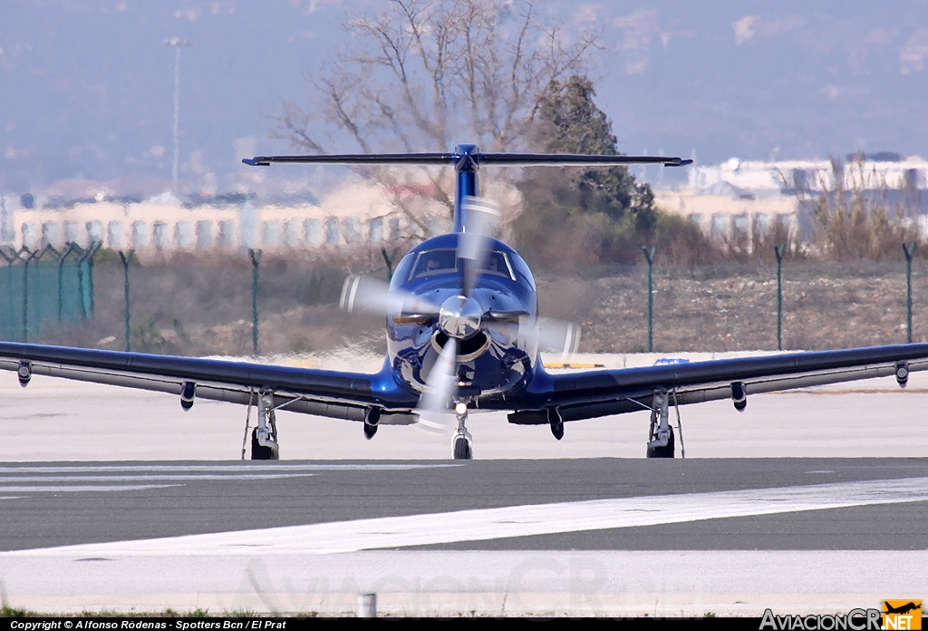 M-OLTT - Pilatus PC-12/47 - Privado