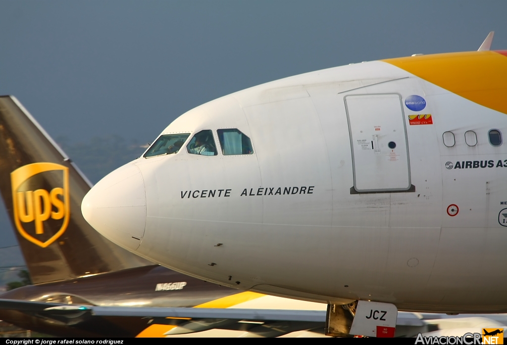 EC-JCZ - Airbus A340-642 - Iberia