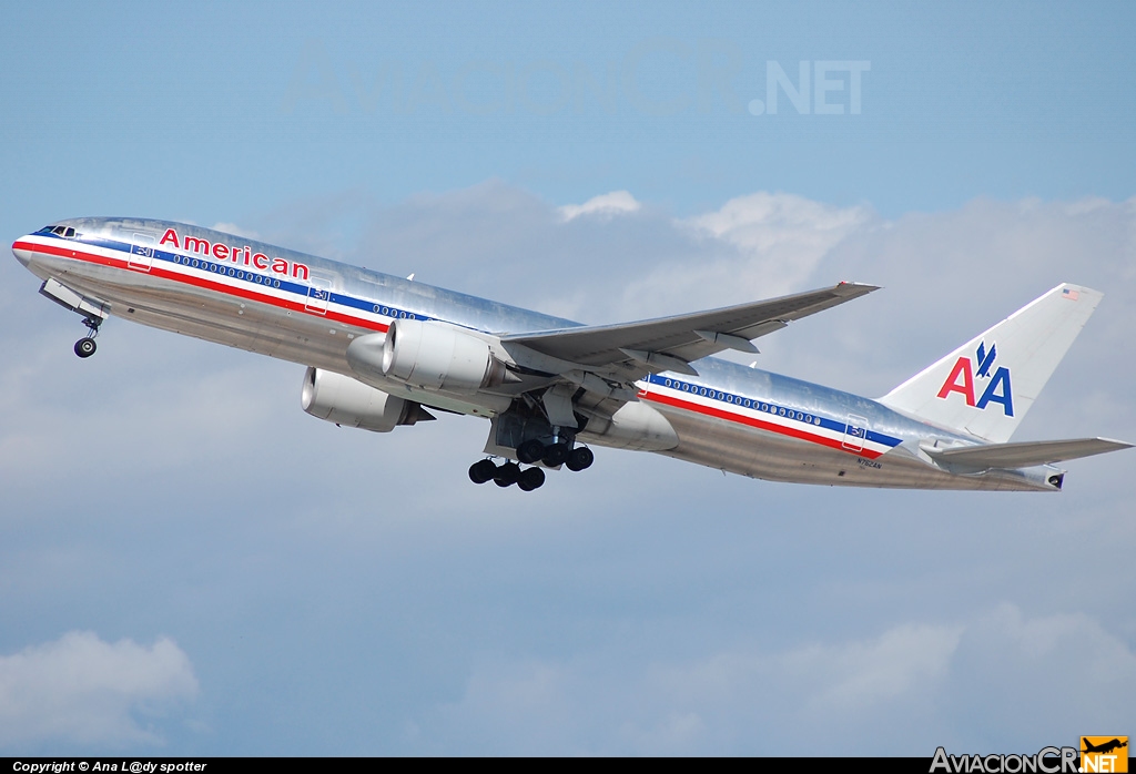 N762AN - Boeing 777-223/ER - American Airlines