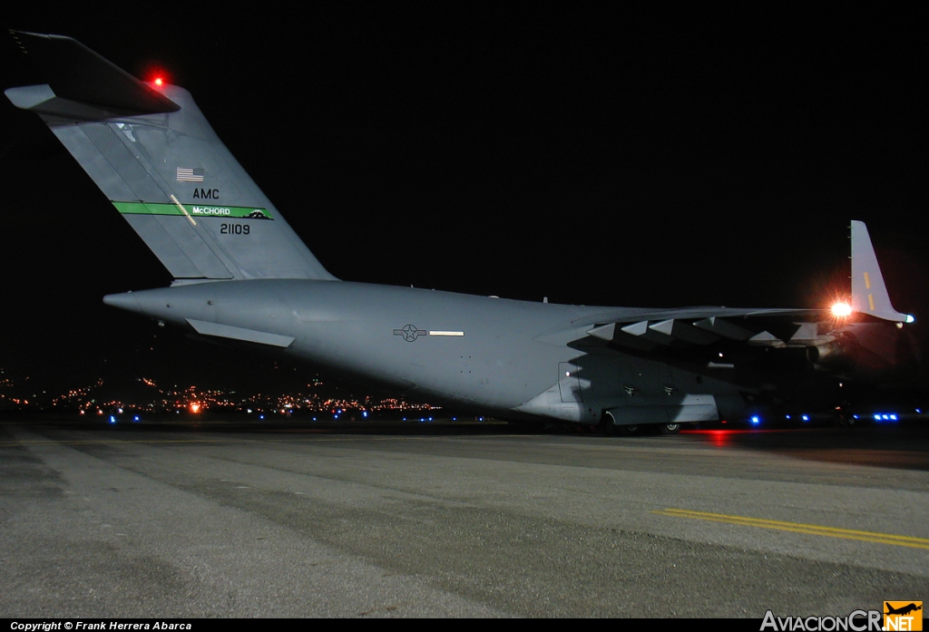 02-1109 - Boeing C-17A Globemaster III - USAF - Fuerza Aerea de EE.UU