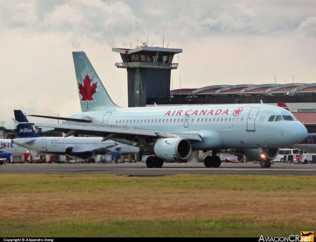 C-GARO - Airbus A319-114 - Air Canada