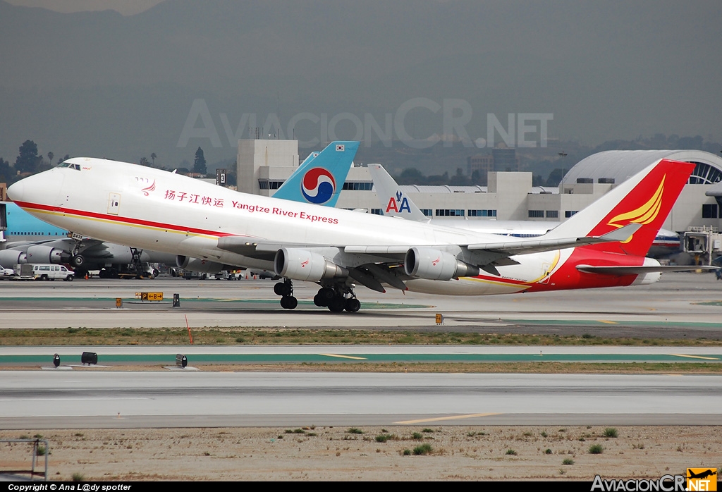 B-2431 - Boeing 747-409F/SCD - Yangtze River Express
