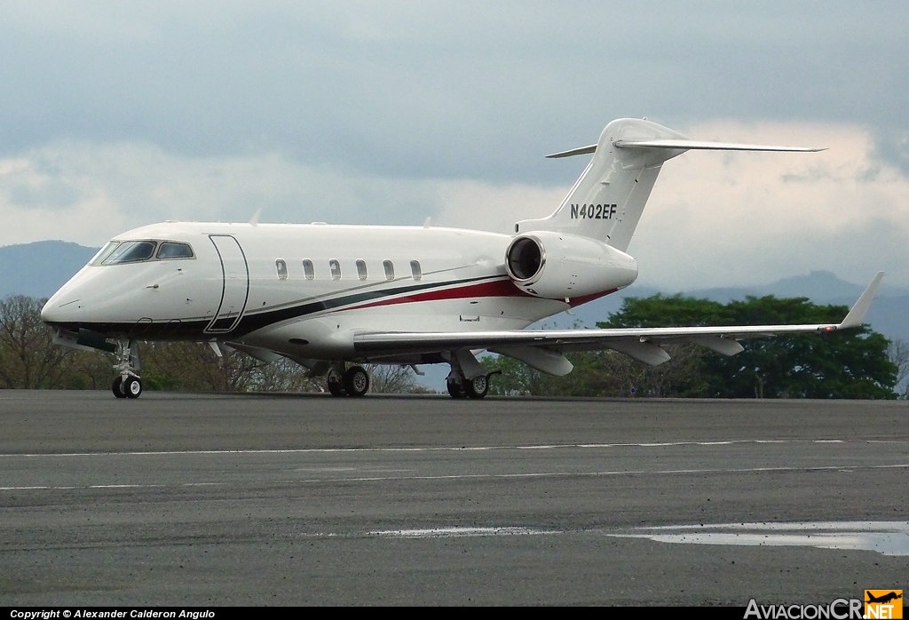 N402EF - Bombardier BD-100-1A10 Challenger 300 - Privado