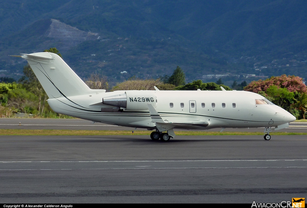 N429WG - Canadair CL-600-2B16 Challenger 601-3A - Privado