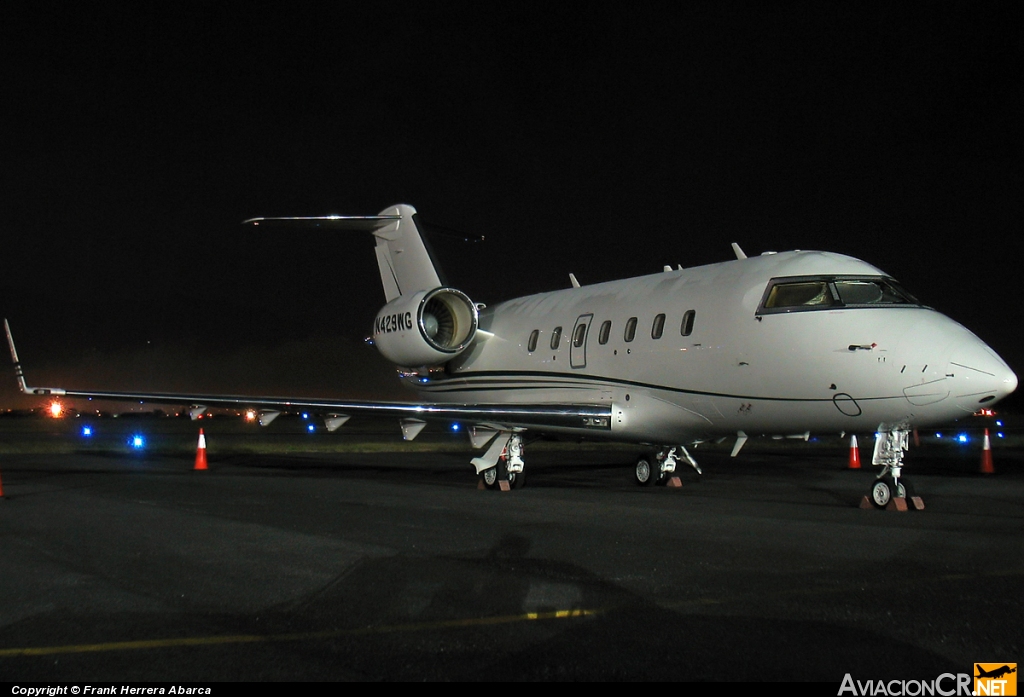 N429WG - Canadair CL-600-2B16 Challenger 601-3A - Privado