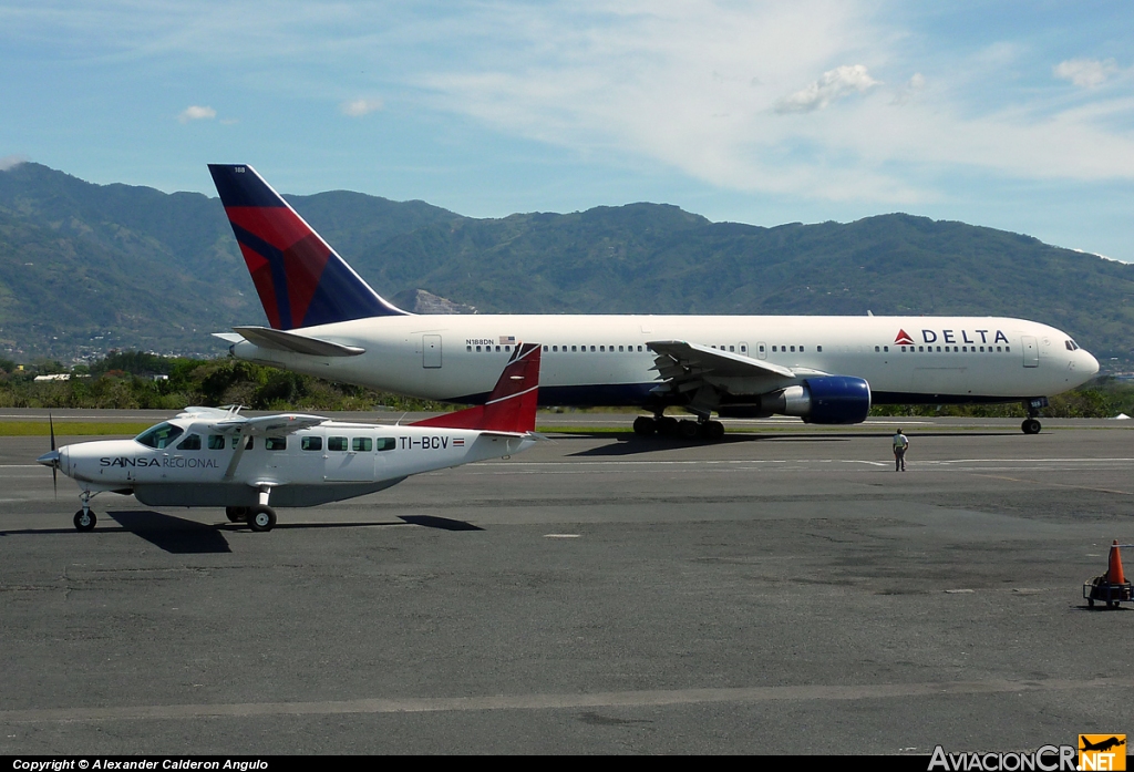 TI-BCV - Cessna 208B Grand Caravan - SANSA - Servicios Aereos Nacionales S.A.