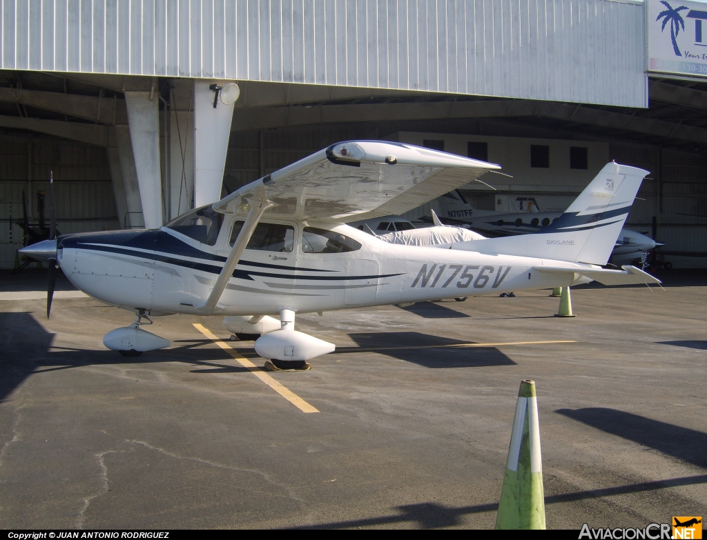 N1756V - Cessna 182T Skylane - Privado