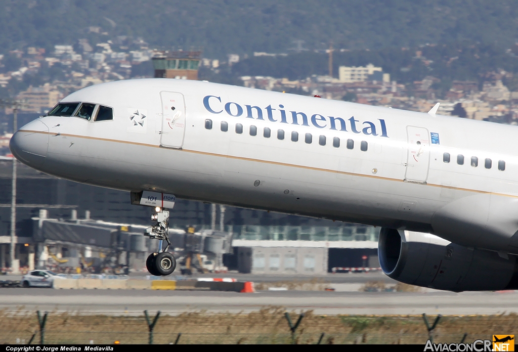 N58101 - Boeing 757-224 - Continental Airlines