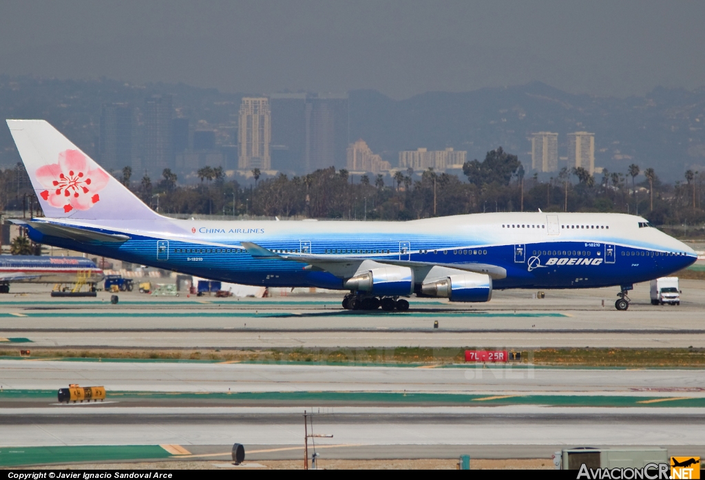 B-18210 - Boeing 747-409 - China Airlines