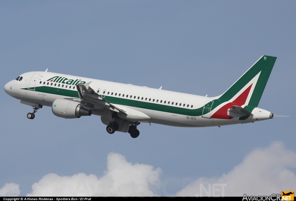 EI-DTI - Airbus A320-216 - Alitalia