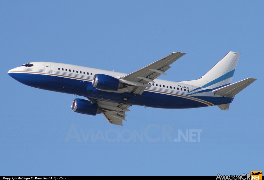 N789LS - Boeing 737-35B - Privado