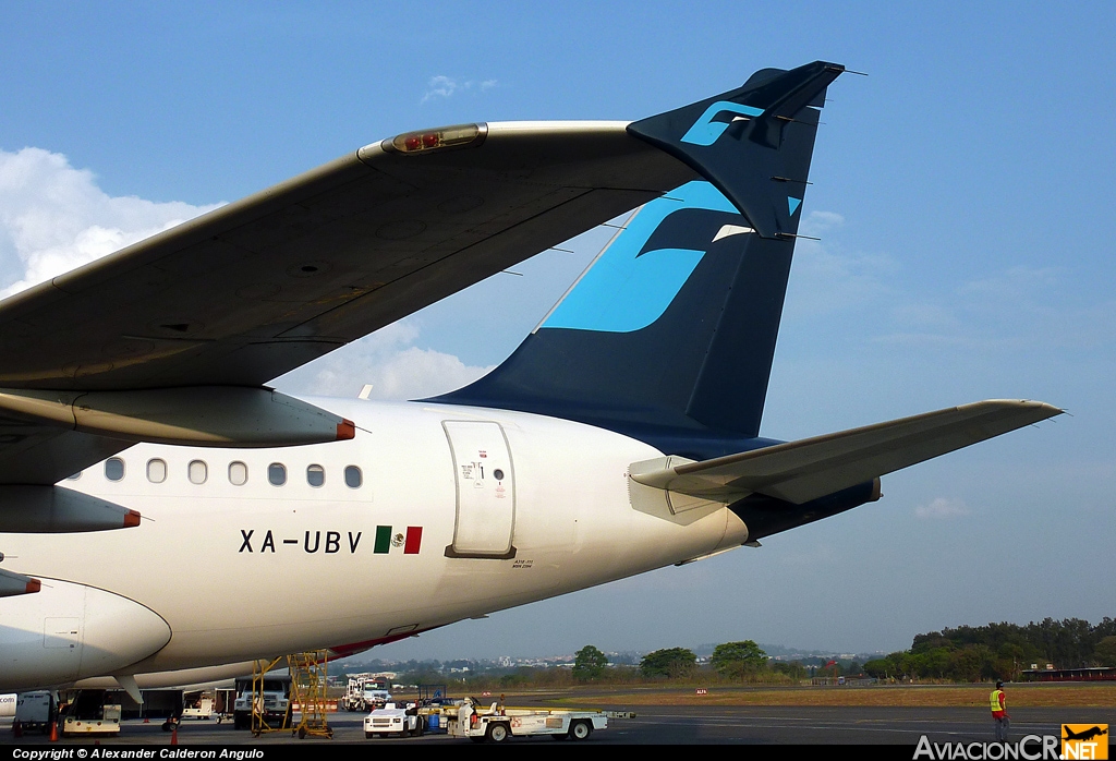 XA-UBV - Airbus A318-111 - Mexicana