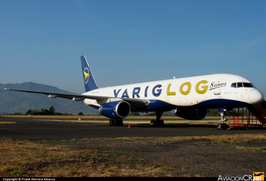 N235WD - Boeing 757-28A - Varig Log