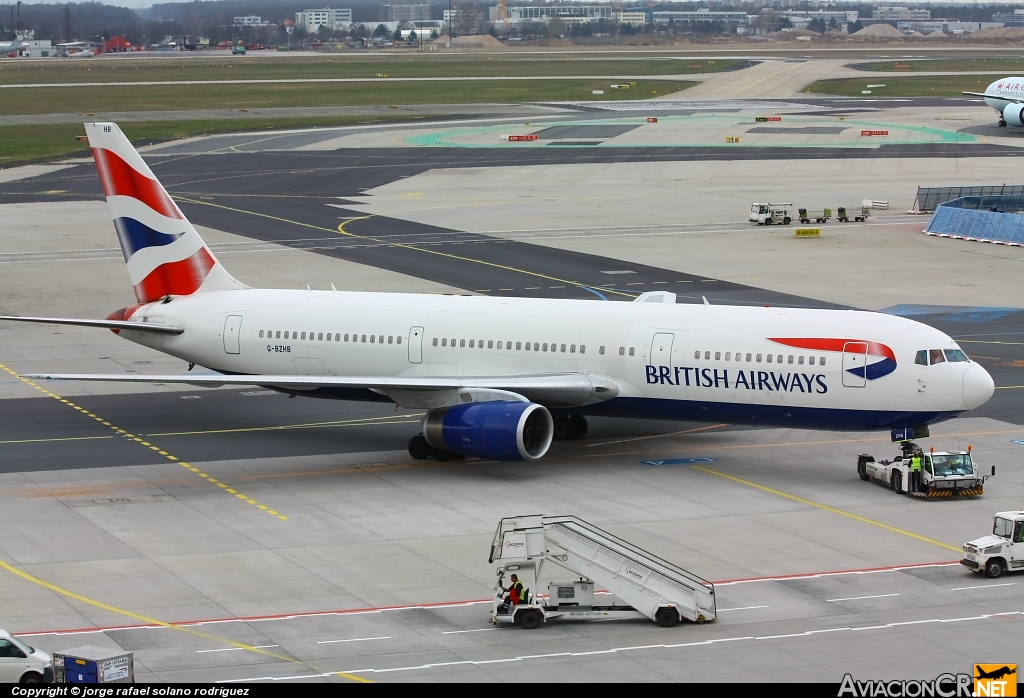 G-BZHB - Boeing 767-336/ER - British Airways