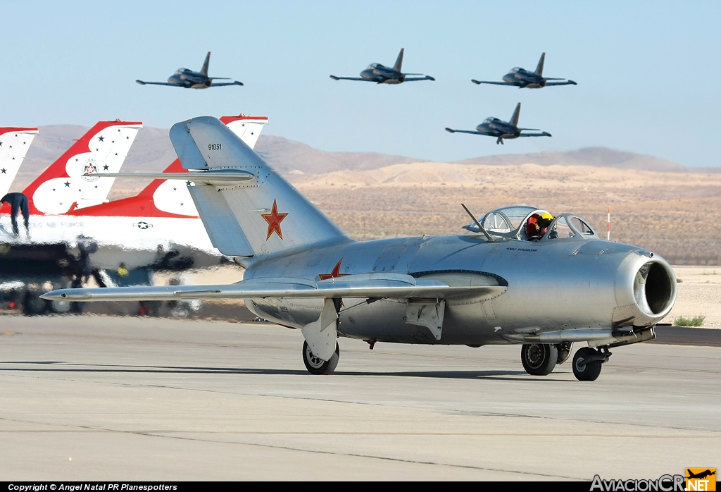 NX87CN - Mikoyan-Gurevich Mig-15 Fagot - Privado