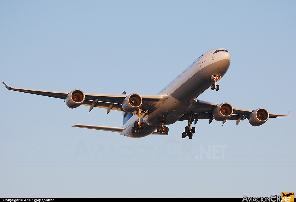 D-AIHC - Airbus A340-642 - Lufthansa