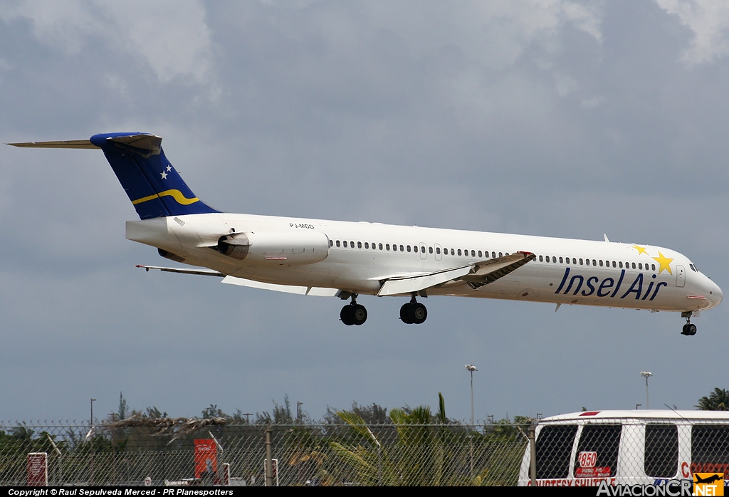 PJ-MDD - McDonnell Douglas MD-82 (DC-9-82) - Insel Air