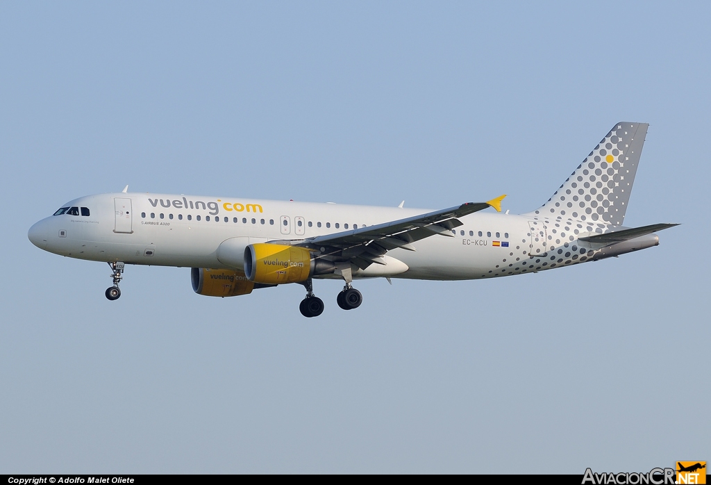 EC-KCU - Airbus A320-216 - Click Air