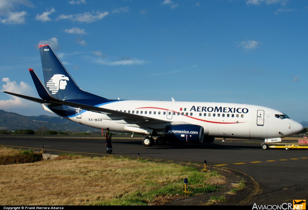 XA-MAH - Boeing 737-752 - Aeromexico