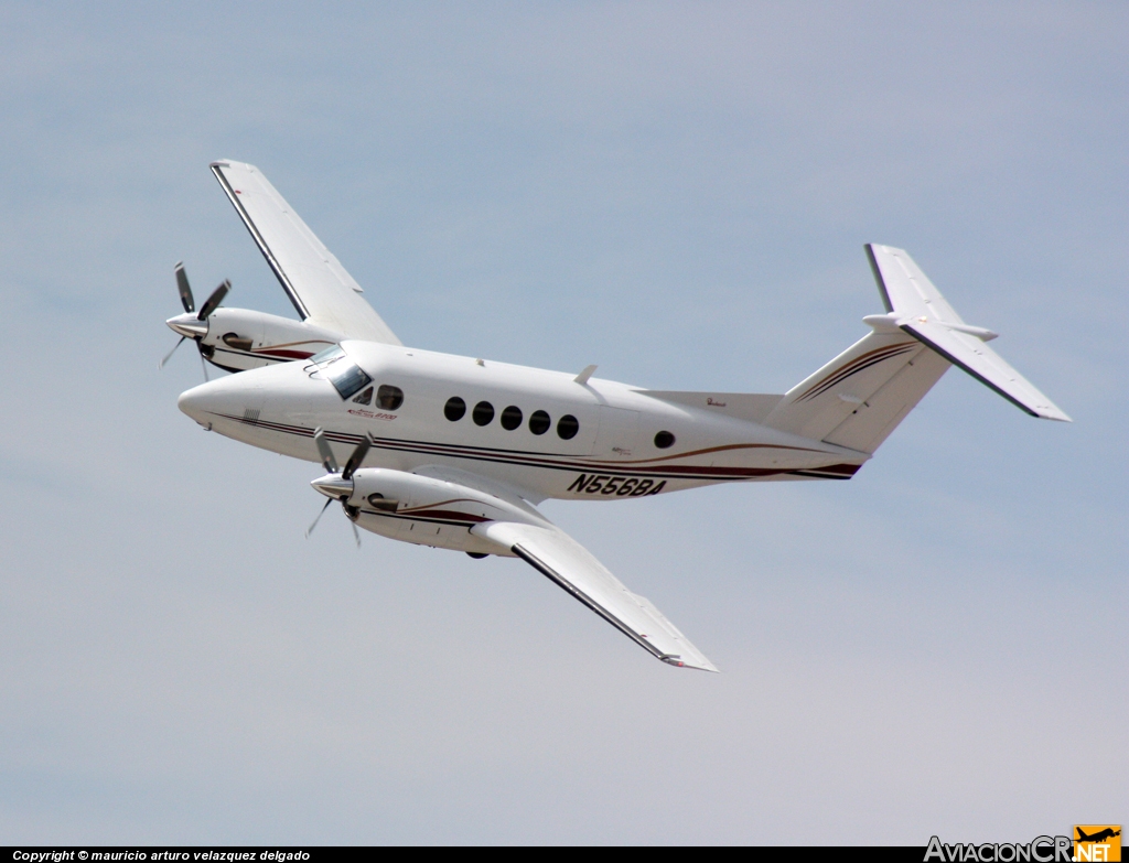 N556BA - Beechcraft Super King Air 200 - Privado
