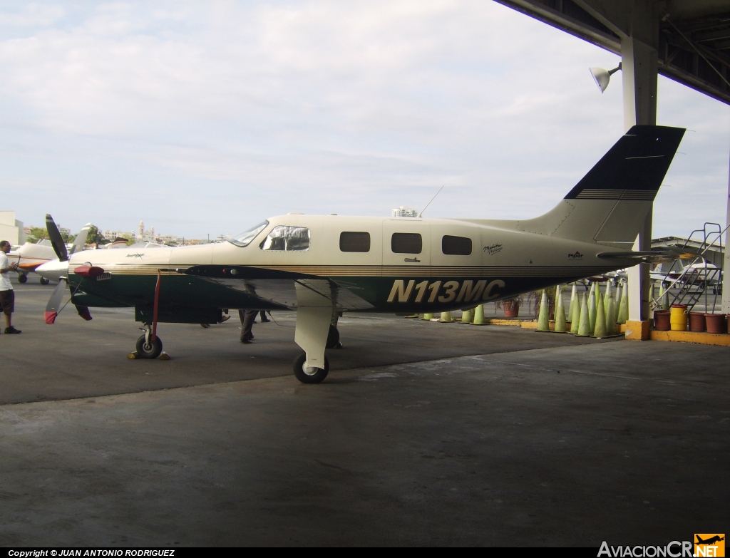 N113MC - Piper PA-46-350P Malibu Mirage/Jetprop DLX - Privado