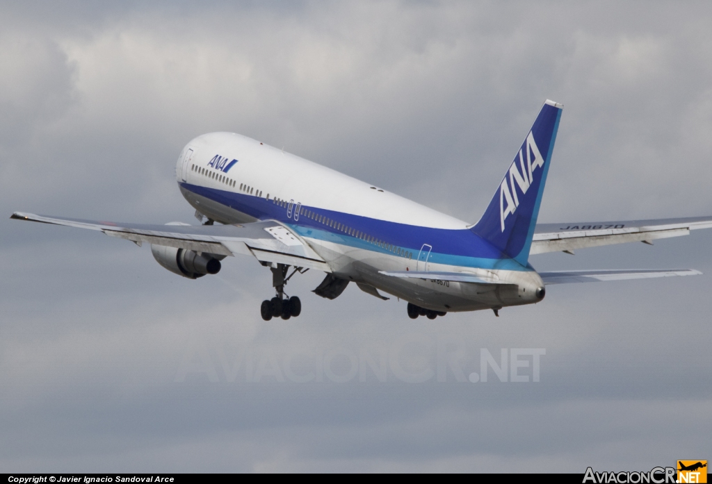 JA8670 - Boeing 767-381 - All Nippon Airways (ANA)