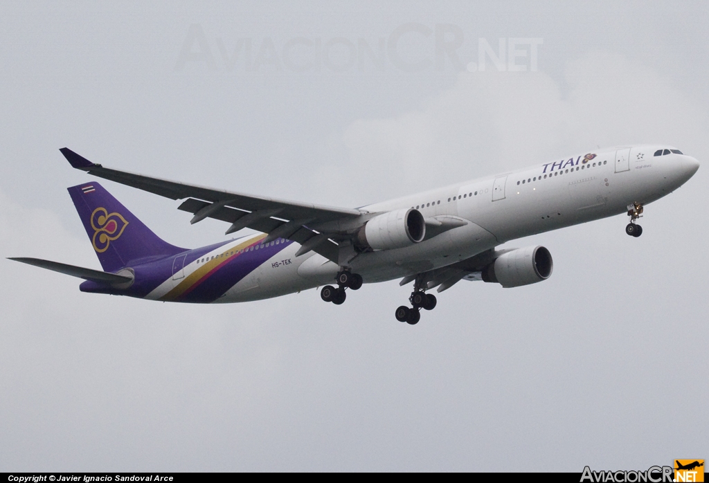 HS-TEK - Airbus A330-322 - Thai Airways