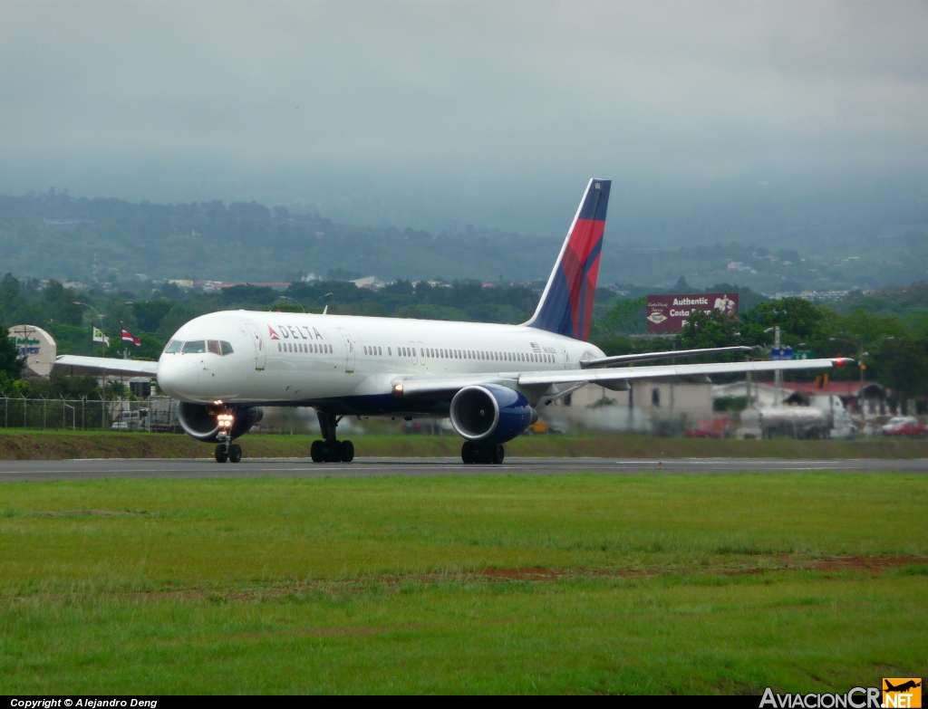 N616DL - Boeing 757-232 - Delta Air Lines