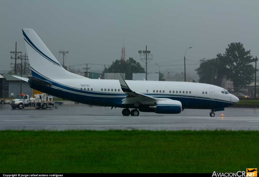 N8767 - Boeing 737-7EG BBJ - Privado