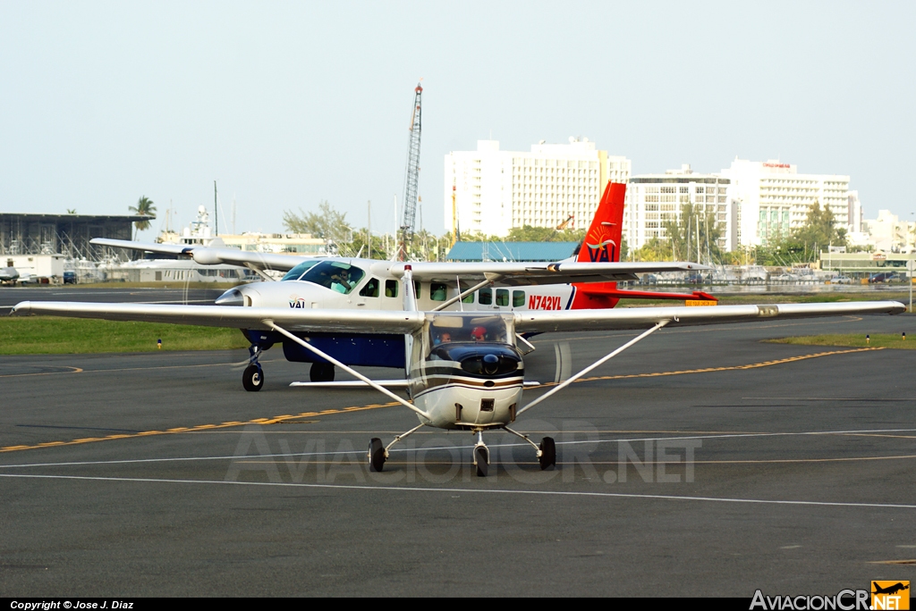 N7446X - Cessna 172B Skyhawk - Privado