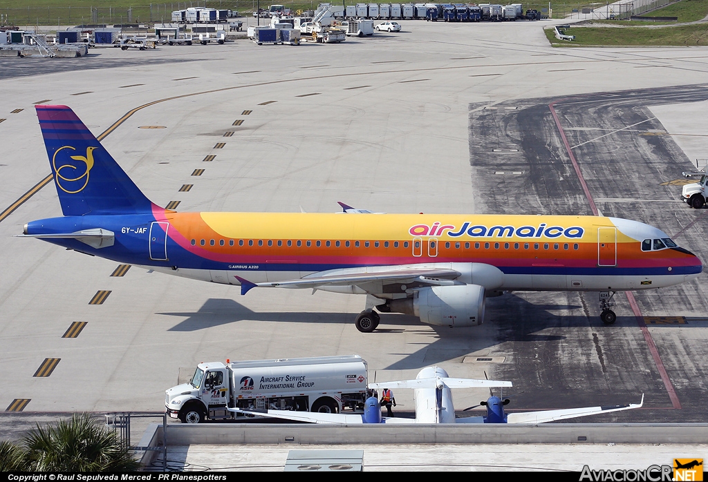 6Y-JAF - Airbus A320-214 - Air Jamaica