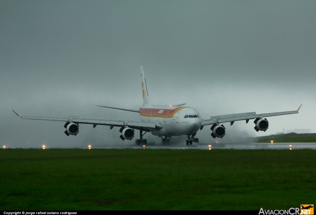 EC-GGS - Airbus A340-313 - Iberia