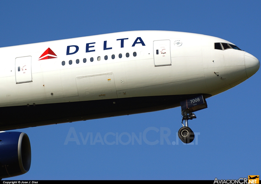 N867DA - Boeing 777-232/ER - Delta Air Lines