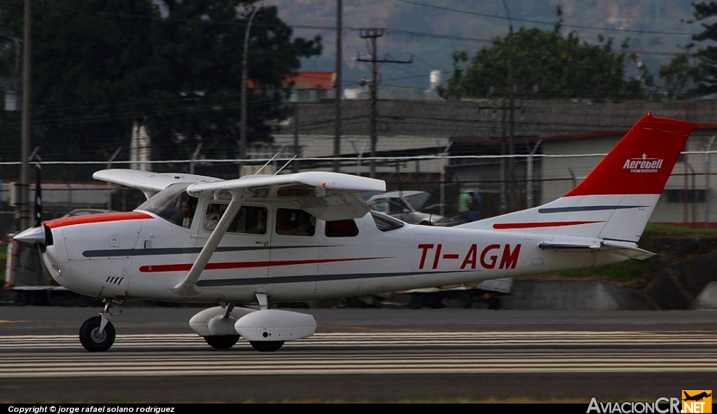 TI-AGM - Cessna U206F Stationair II - Aerobell