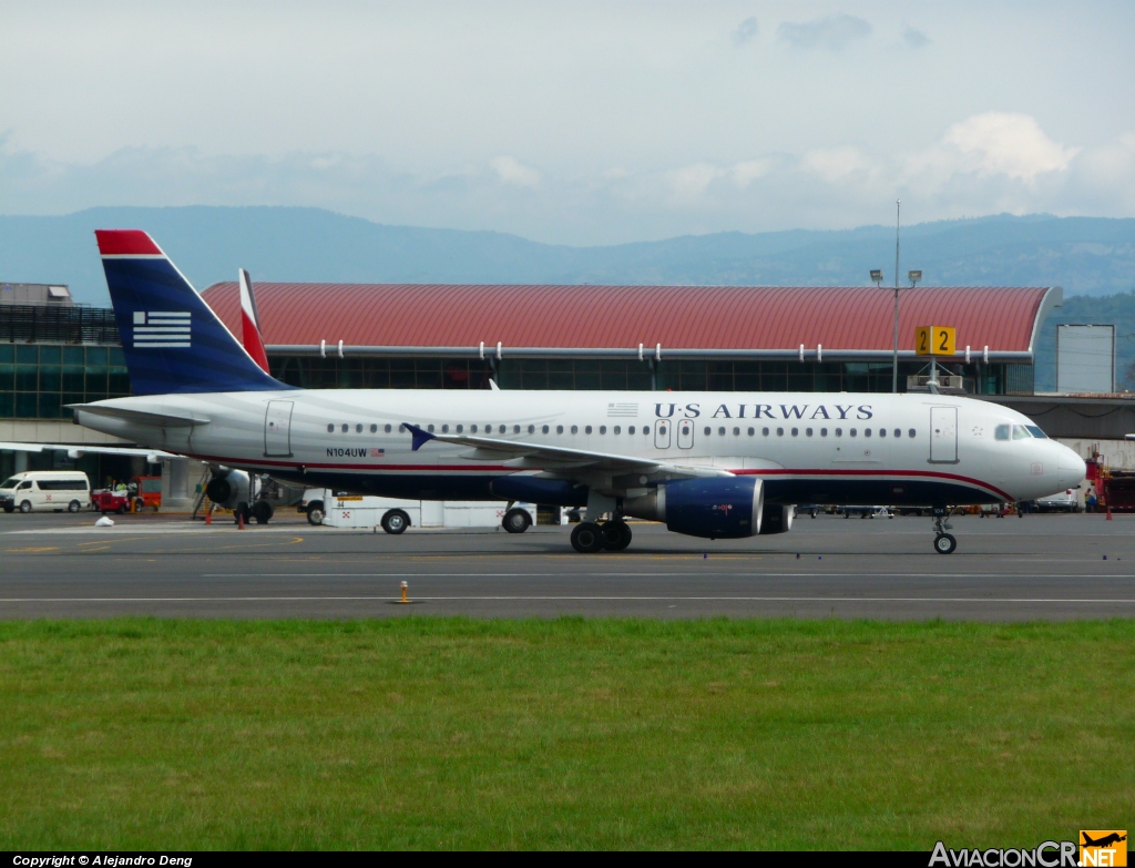 N104UW - Airbus A320-214 - US Airways