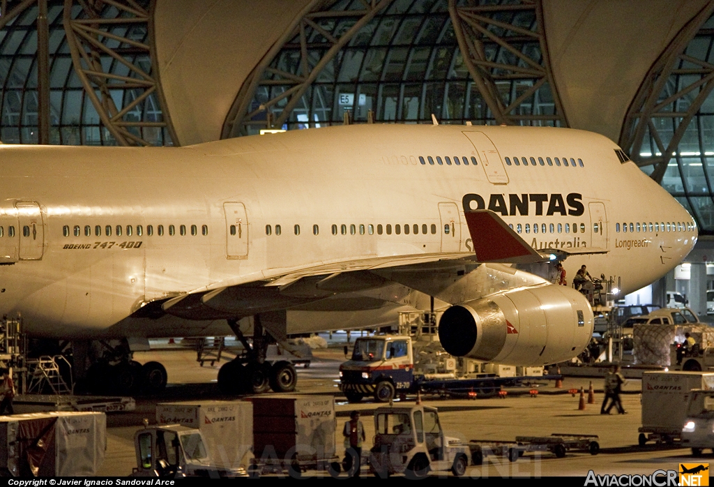 VH-OJQ - Boeing 747-438 - Qantas