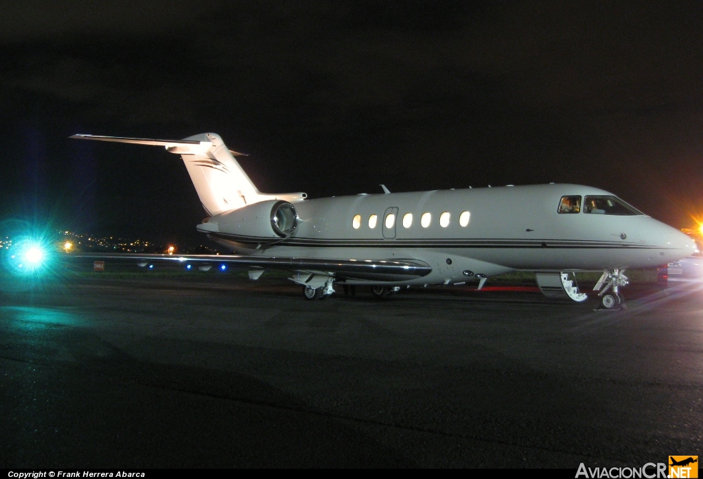 N830TS - Hawker Beechcraft Corp Hawker 4000 - Privado