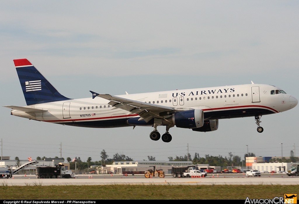 N107US - Airbus A320-214 - US Airways