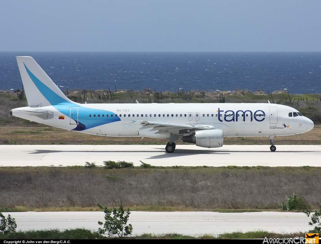 HC-CGJ - Airbus A320-214 - TAME