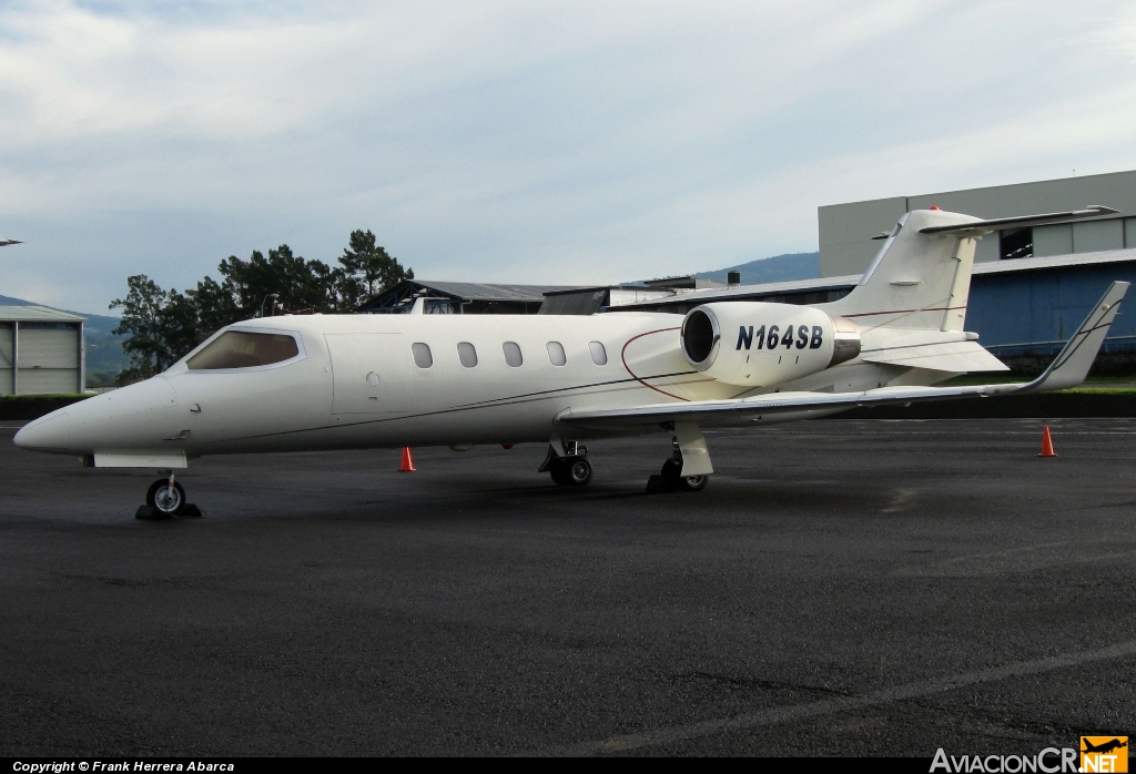 N164SB - Learjet 31A - Privado