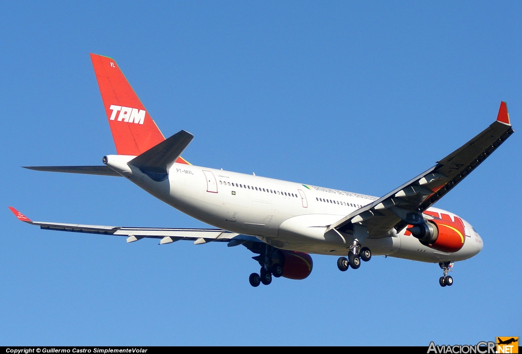 PT-MVL - Airbus A330-203 - TAM