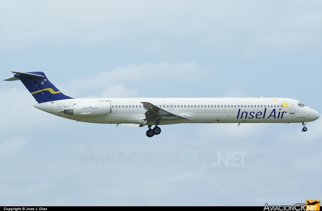 PJ-MDA - McDonnell Douglas MD-83 (DC-9-83) - Insel Air