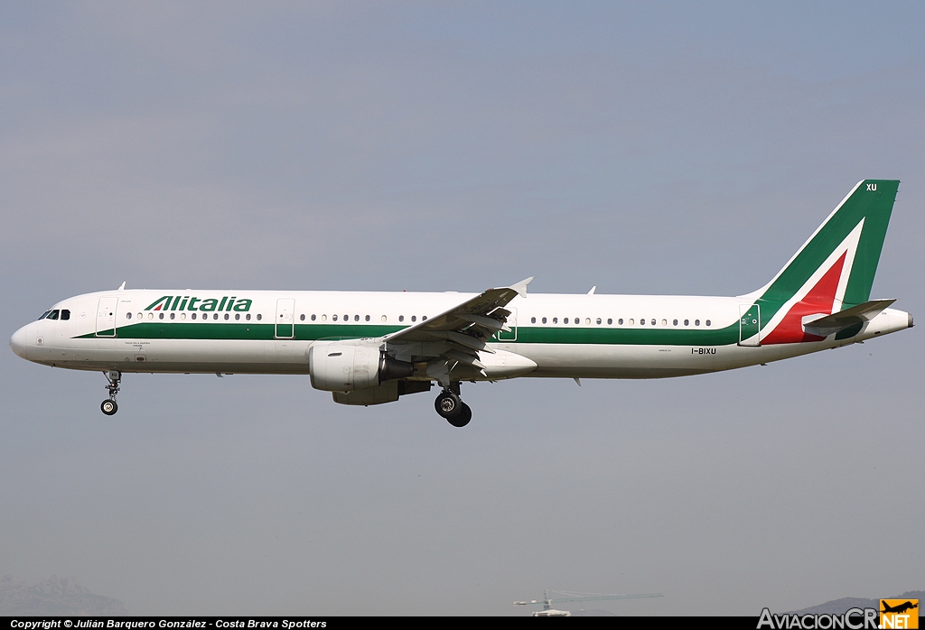 I-BYXU - Airbus A321-112 - Alitalia