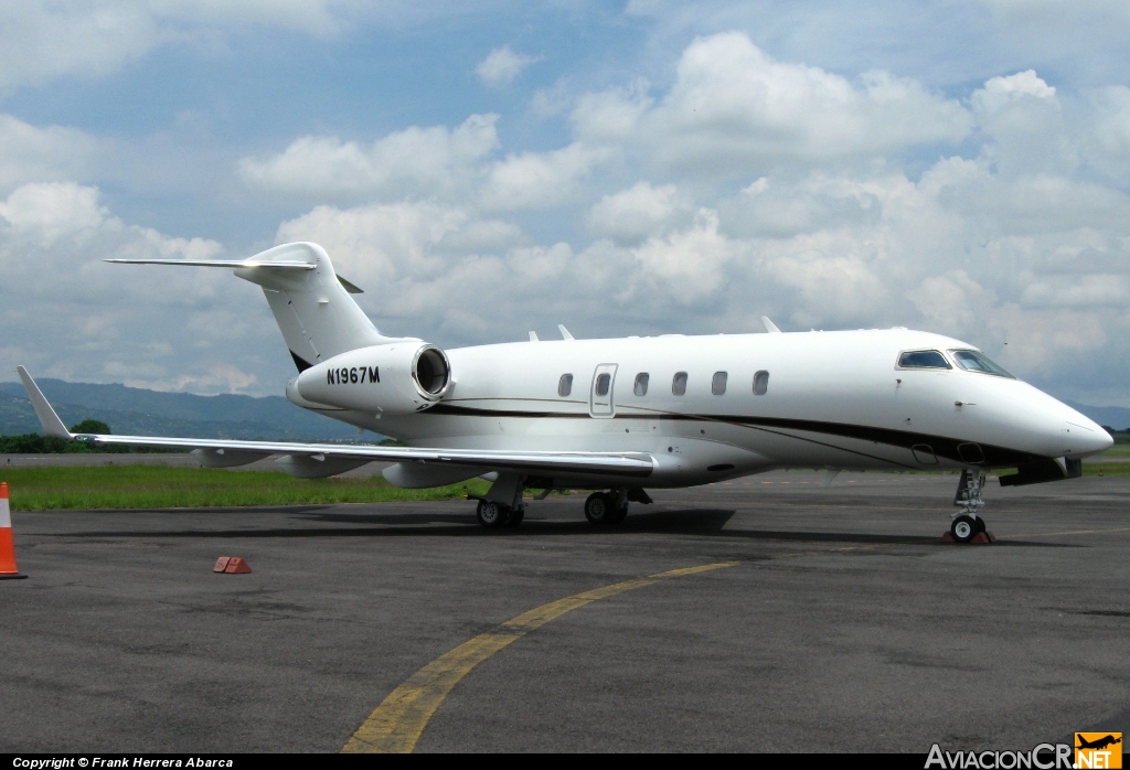 N1967M - Bombardier BD-100-1A10 Challenger 300 - McDonalds Corp.