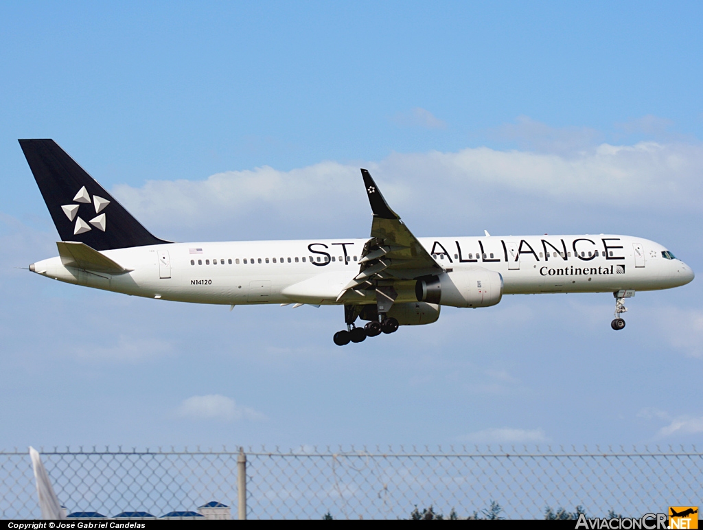 N14120 - Boeing 757-224 - Continental Airlines